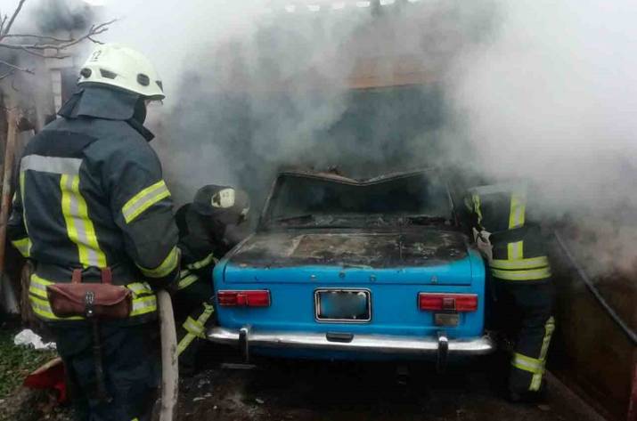 Автомобиль