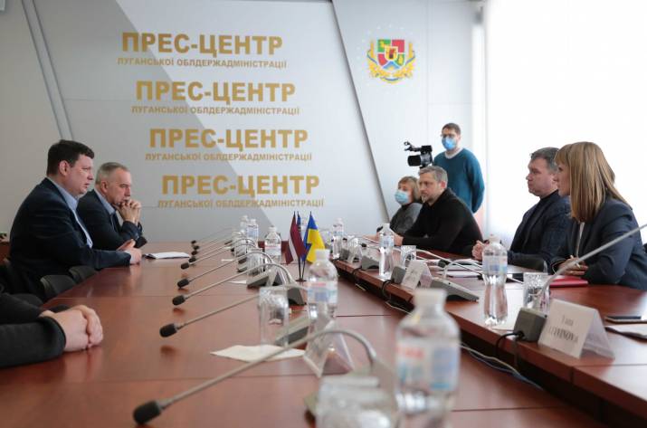 18 січня за організації Департаменту міжнародної технічної допомоги, інноваційного розвитку та зовнішніх зносин облдержадміністрації відбувся візит делегації Посольства Латвійської Республіки в Україн