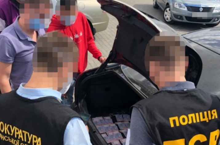 Замдиректору Департамента ГАСИ в Луганской области грозит до 10 лет тюрьмы