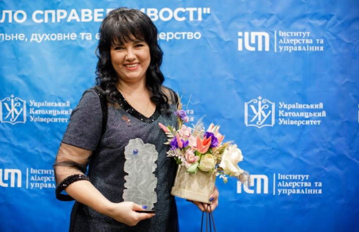 Врач из Рубежного стала лауреатом награды «Світло Справедливості»