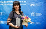 Врач из Рубежного стала лауреатом награды «Світло Справедливості»