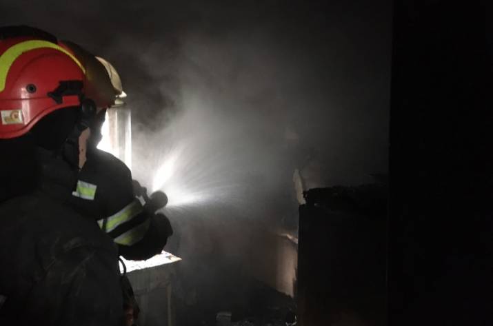 В Лисичанске случился пожар: есть жертвы