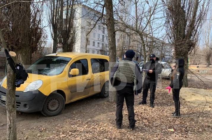 Автомобиль