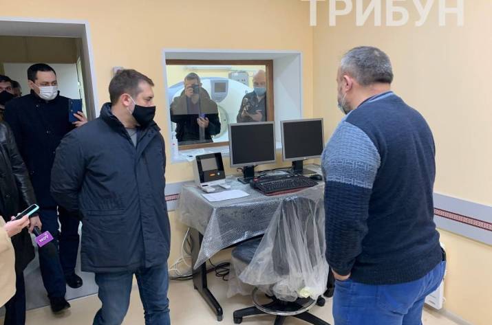 В Попасной продолжается ремонт больницы (фото)