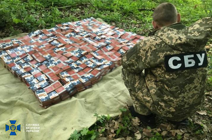 В Луганской области СБУ прикрыла канал контрабанды сигарет из ОРЛО