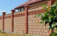 Сборные заборы из декоративных блоков