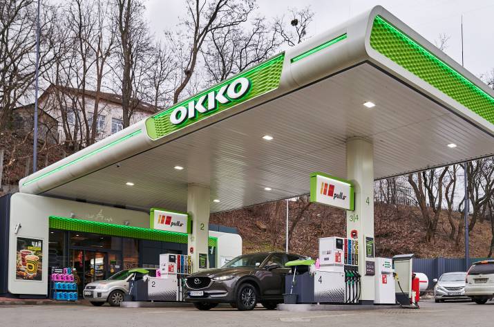 автозаправка ОККО