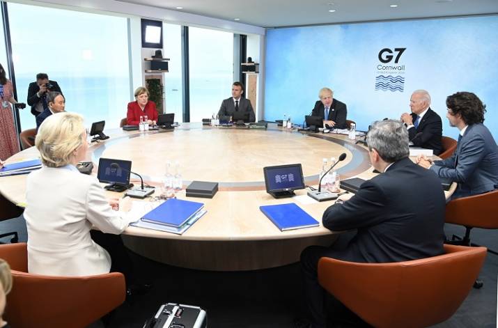 G7