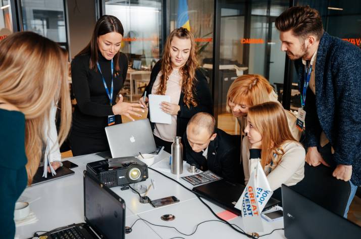 event менеджер