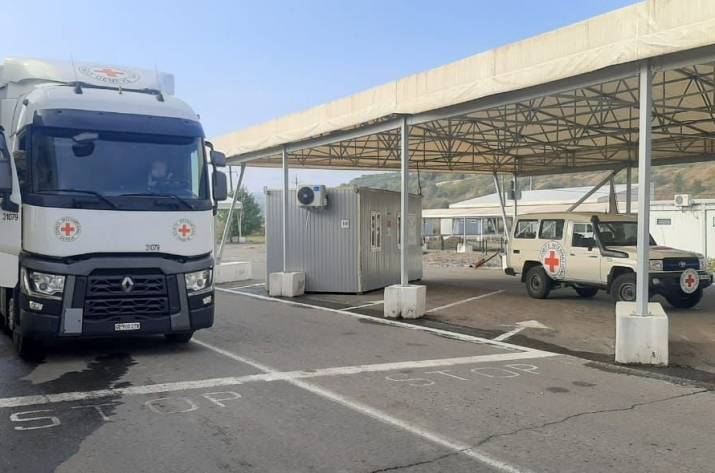 На оккупированную часть Донецкой и Луганской областей доставлено еще более 16 тонн гуманитарного груза.