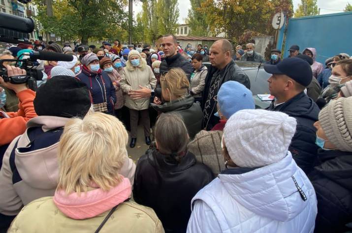 В Лисичанске протестовали против высоких тарифов 