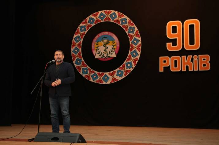 Лисичанский медицинский профессиональный колледж отметил 90-ю годовщину со дня основания.