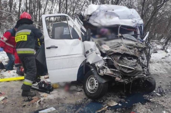 Страшное ДТП произошло на Черниговщине: погибли 11 человек