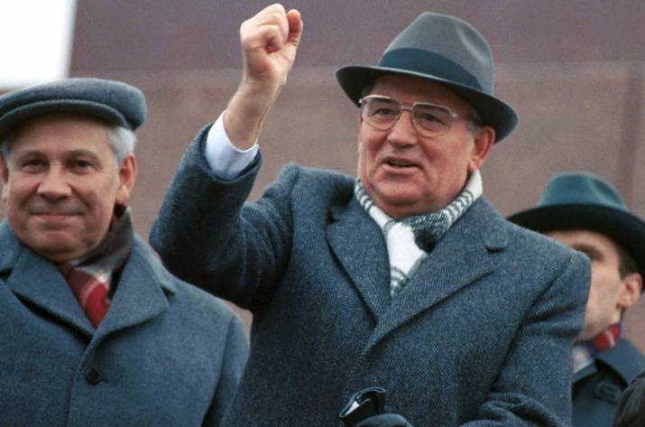 Ровно 30 лет назад не стало СССР — 8 декабря 1991 года лидерами Украины, Беларуси и России были подписаны Беловежские соглашения, а в конце декабря 1991 года Совет Республик Верховного Совета СССР при