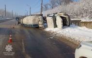 В Лисичанске перевернулась бетономешалка