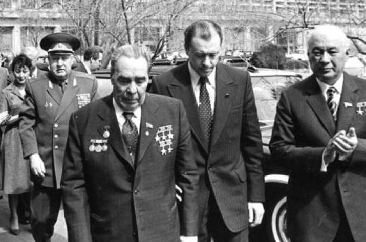 Кілька слів про 