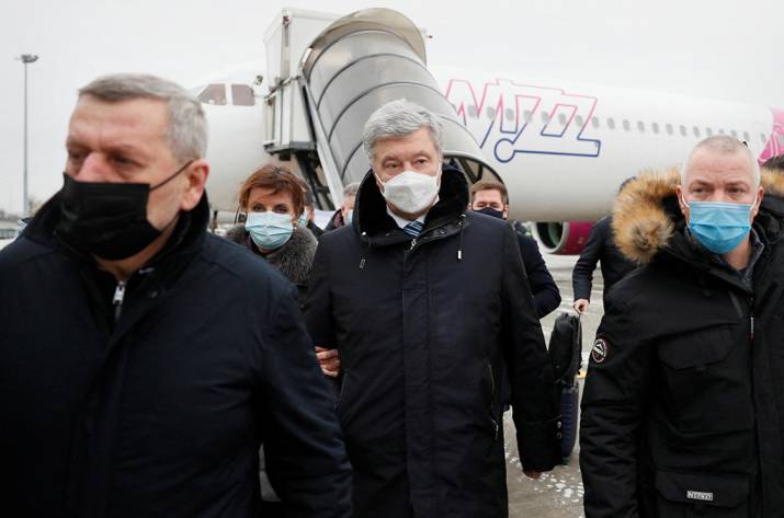 Про повернення Порошенка