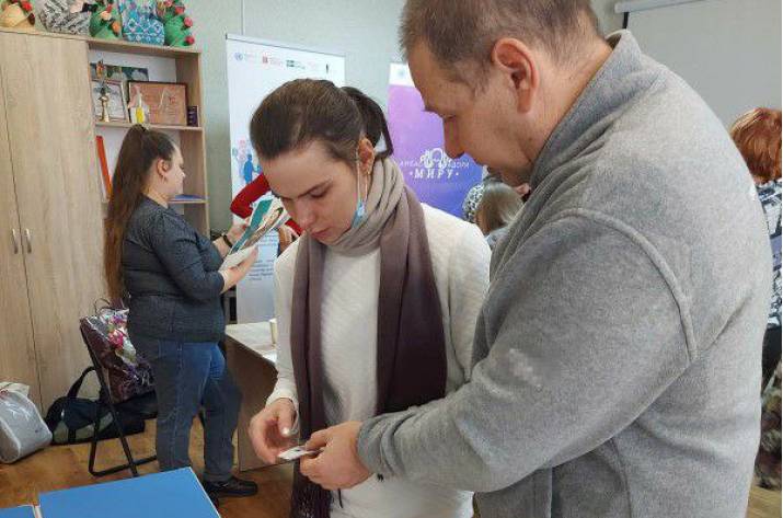 В Северодонецке 30 семей получили спасательные бирки