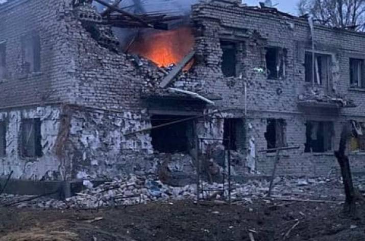 Оккупанты ездят по улицам Старобельска 