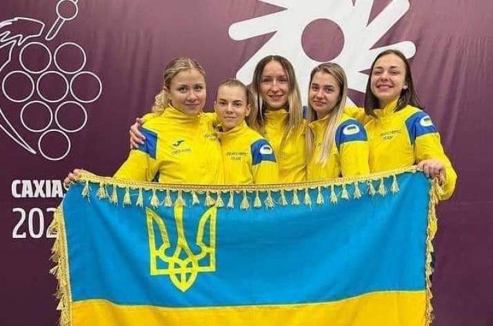 Спортсменки