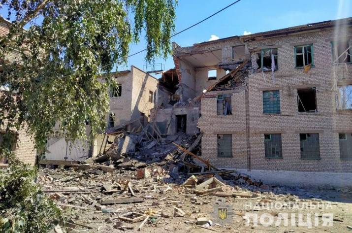 Окупанти вдарили по Донеччині зенітно-ракетними комплексами С-300: є жертви