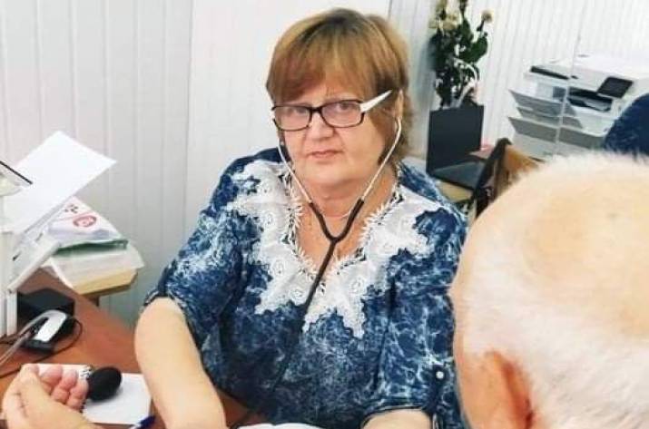 Врач