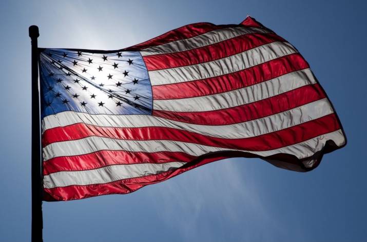 США