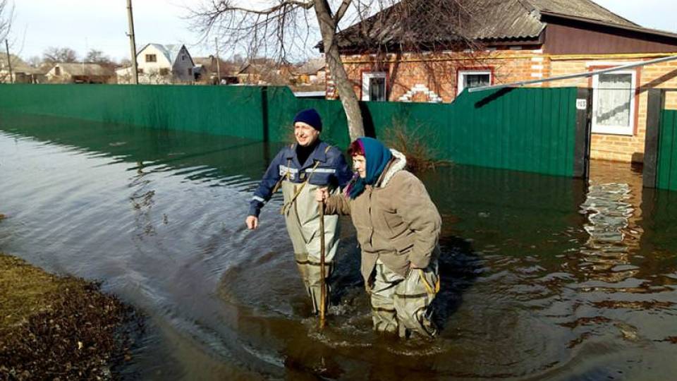 повінь