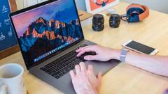 ноутбук Apple MacBook