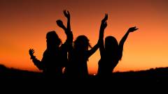 дівчата піджейки танці