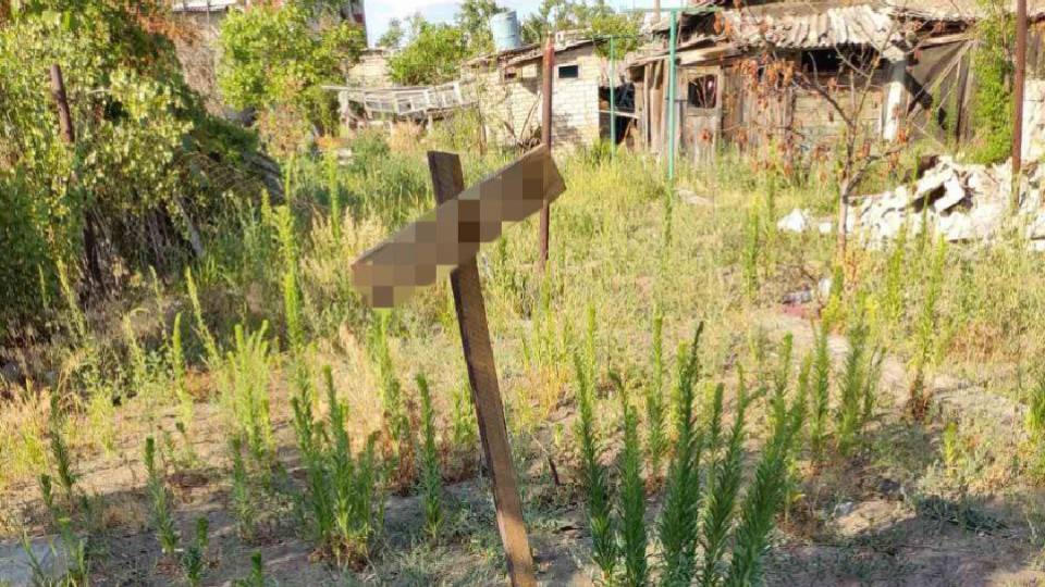 В Рубіжному розкопують могили людей