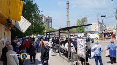 Автобусна зупинка в тимчасово окупованому Маріуполі