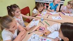 Заняття з англійської мови з дітьми-переселенцями у Дніпрі