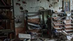 Український військовий у звільненому Благодатному