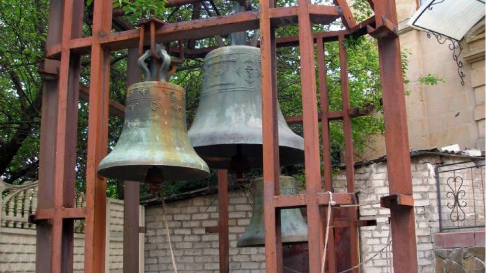 Дзвони Свято-Митрофанівського храму УПЦ МП в Лисичанську