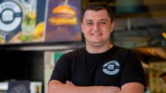 Рустам Кондратьєв, адміністратор “W-Burger” в Києві