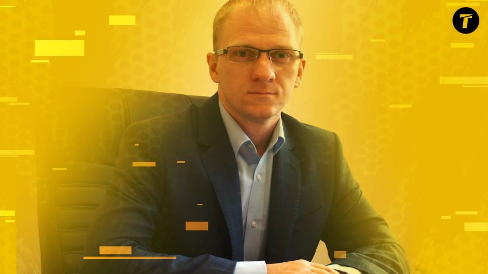 Денис Коваленко