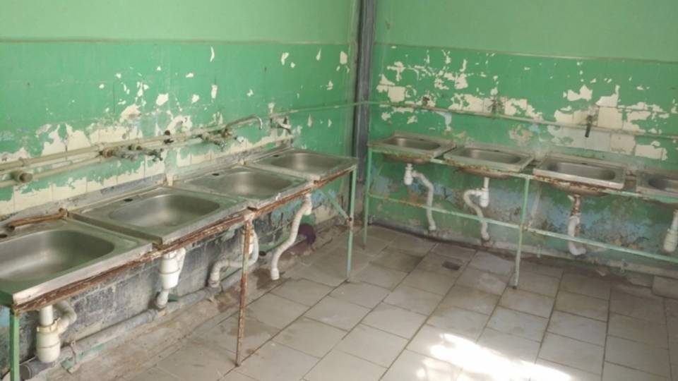 гуртожиток у Луганську