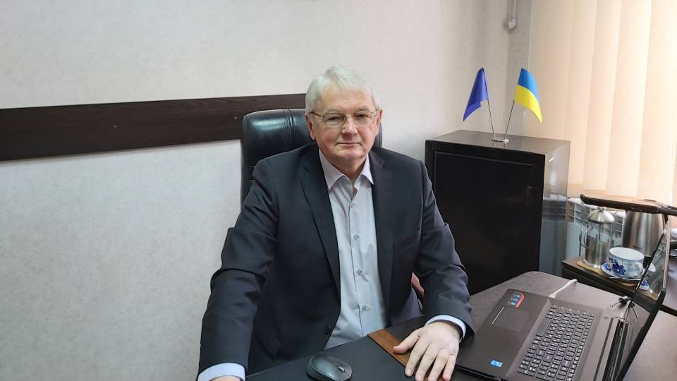  Микола Овчаренко