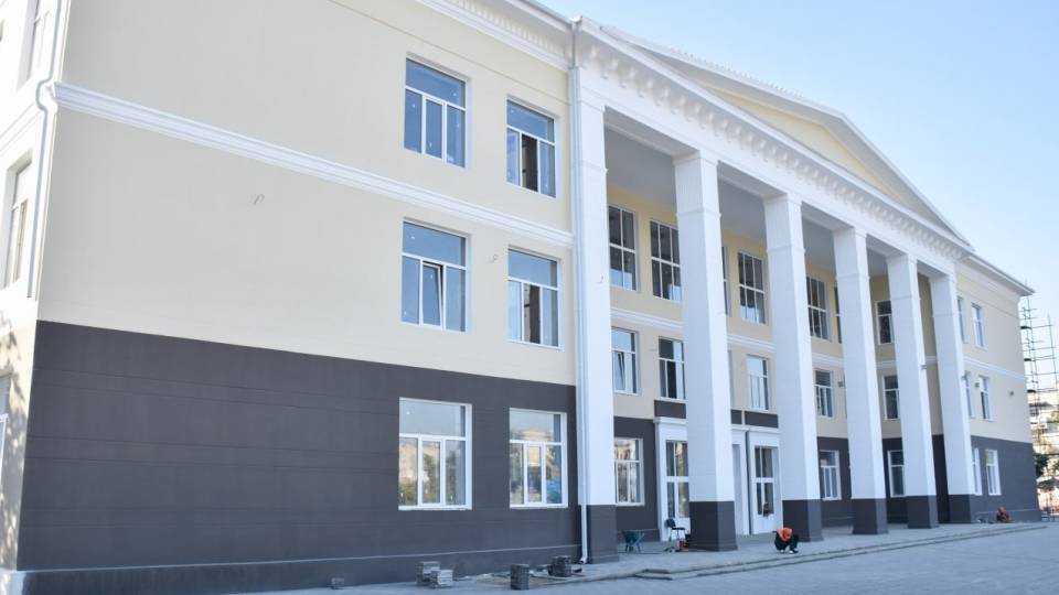 БК Будівельників, Сєвєродонецьк, БК Будівельників в тимчасово окупованому Сєвєродонецьку, вулиця Федоренка, будинок 4Б
