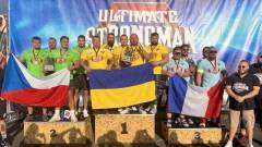 Олександр Дубовий, спорстмен з Кремінної, у складі збірної України з богатирського багатоборства