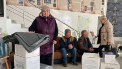 гуманітарна допомога, матраци, ковдри