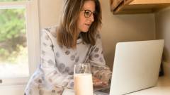 ноутбук пенсіонер ідентифікація відеоідентифікація