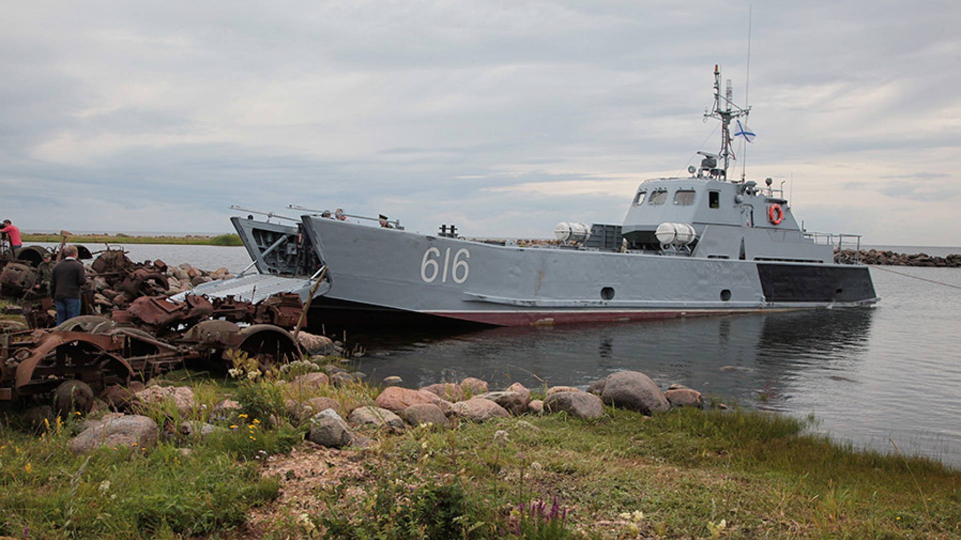 порно в крыму Голой жены в отпуске в крыму (54 фото) - скачать порно pirogzla.com
