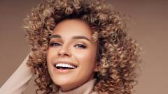 зачіска афрокучері