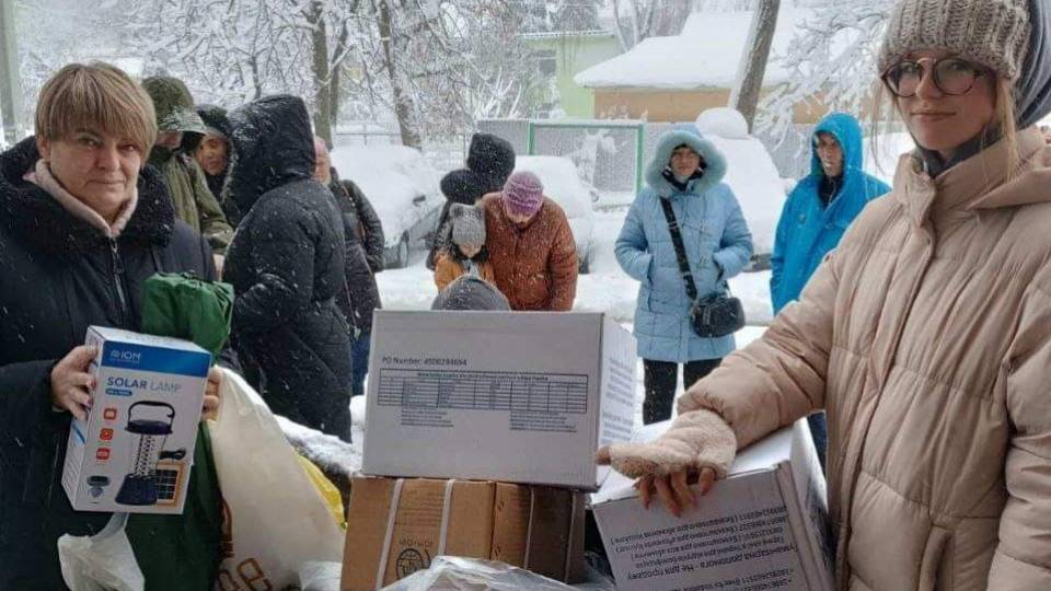 допомога, матраци впо, теплі речі свіло