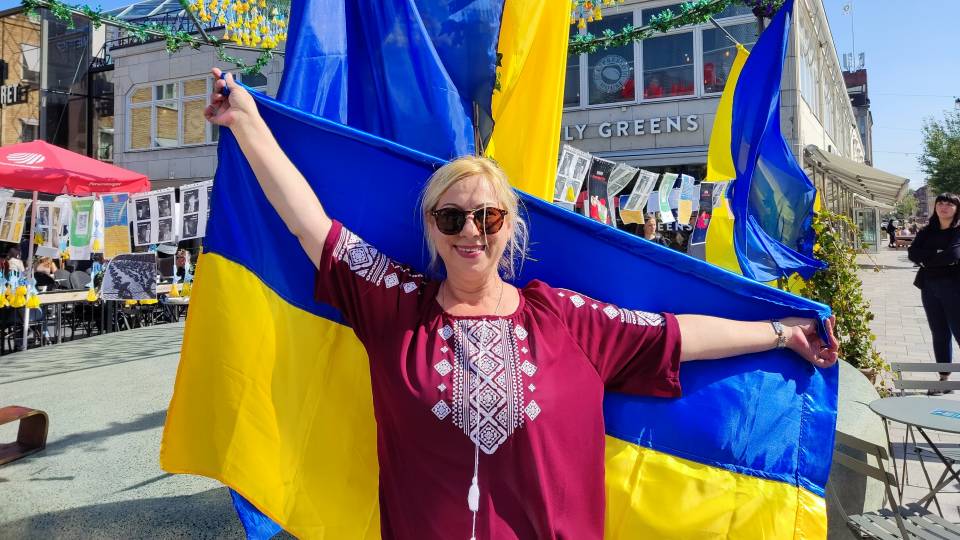 Олена Знаткова, переселенка з Луганська