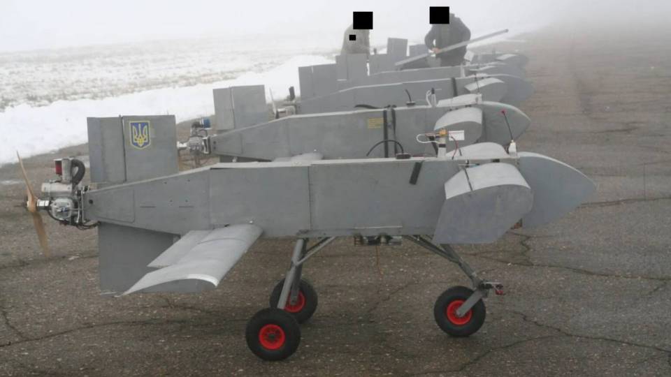 БПЛА-камікадзе AQ 400 Scythe, український дрон, безпілотник, БПЛА