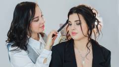 Візажистка із Сєвєродонецька Яна Аскєрова