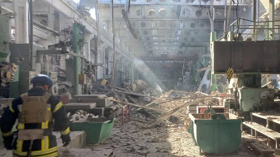 Обстріли завод